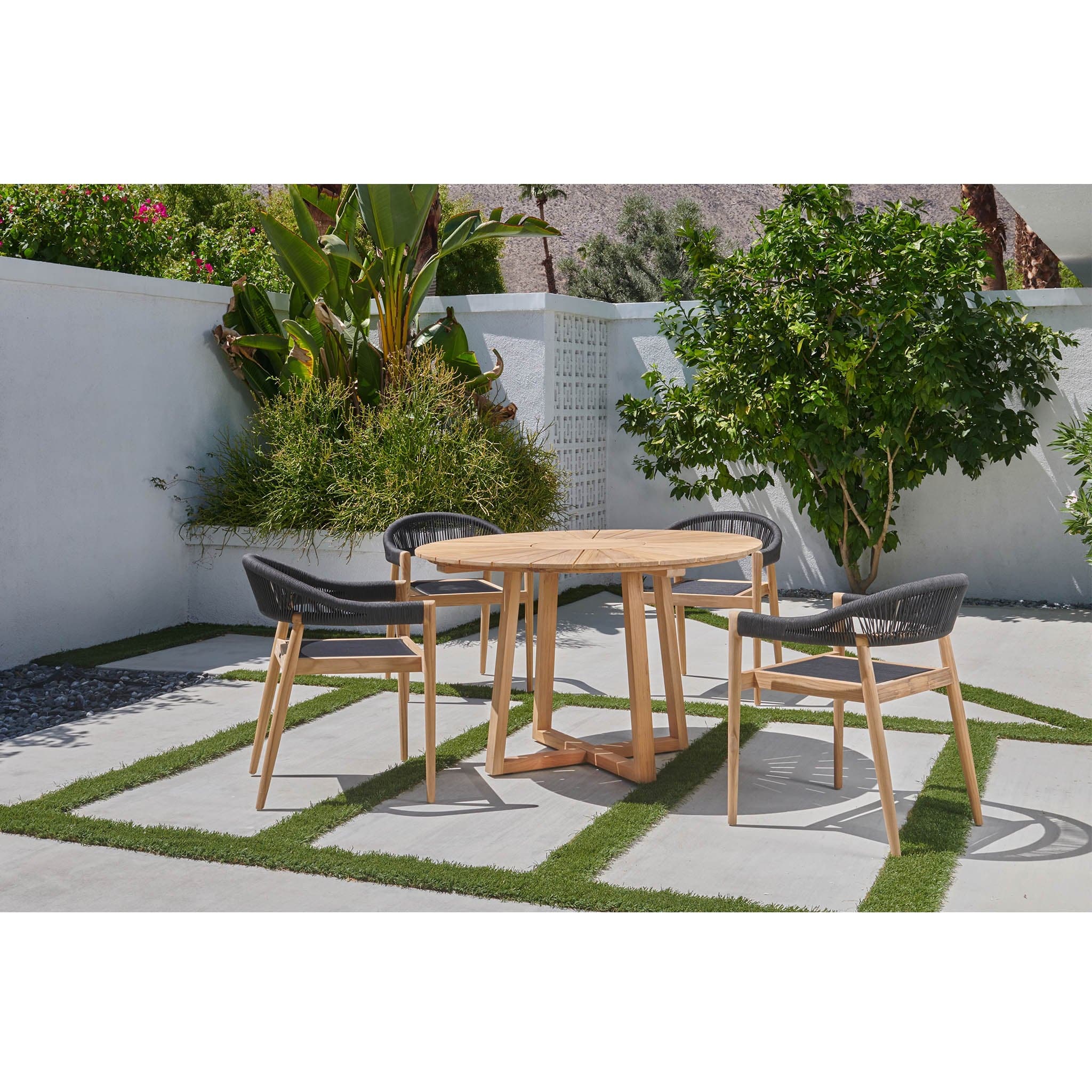 Cambria Round Table - Image 5