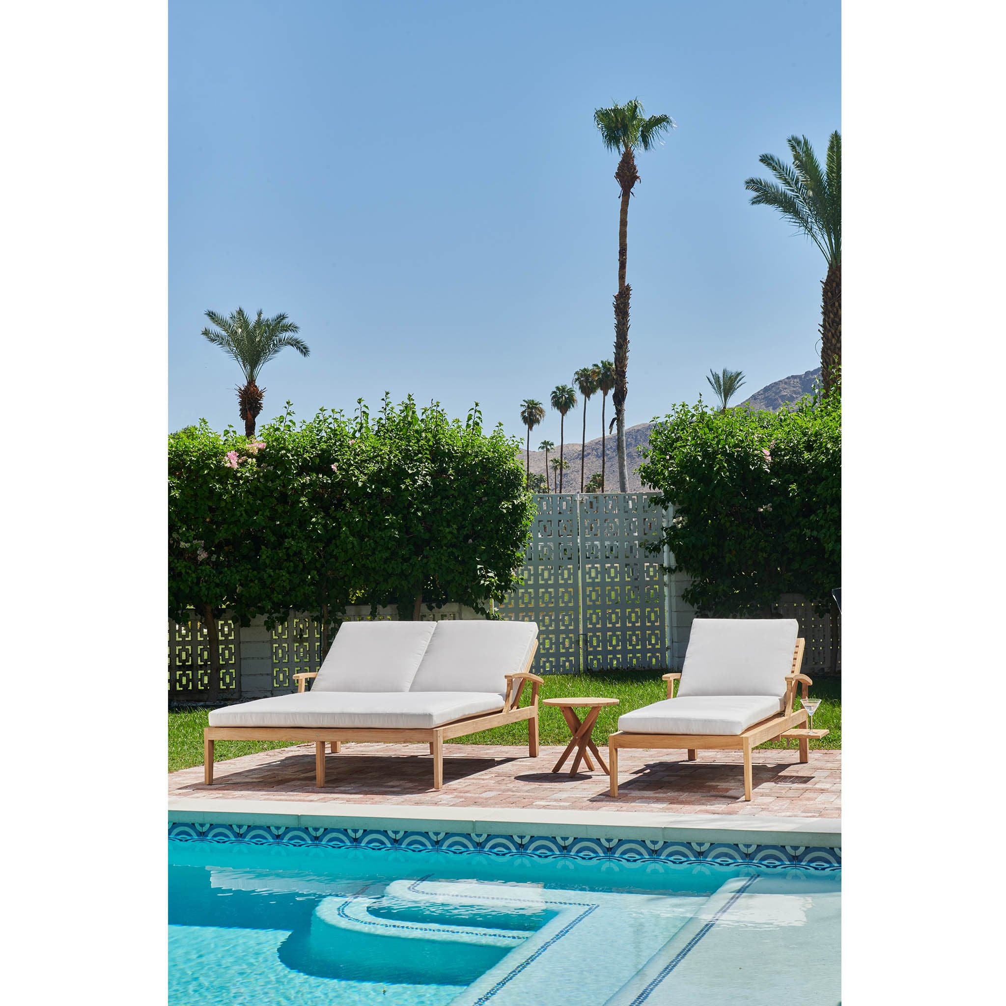 Delano Sunlounger - Image 8
