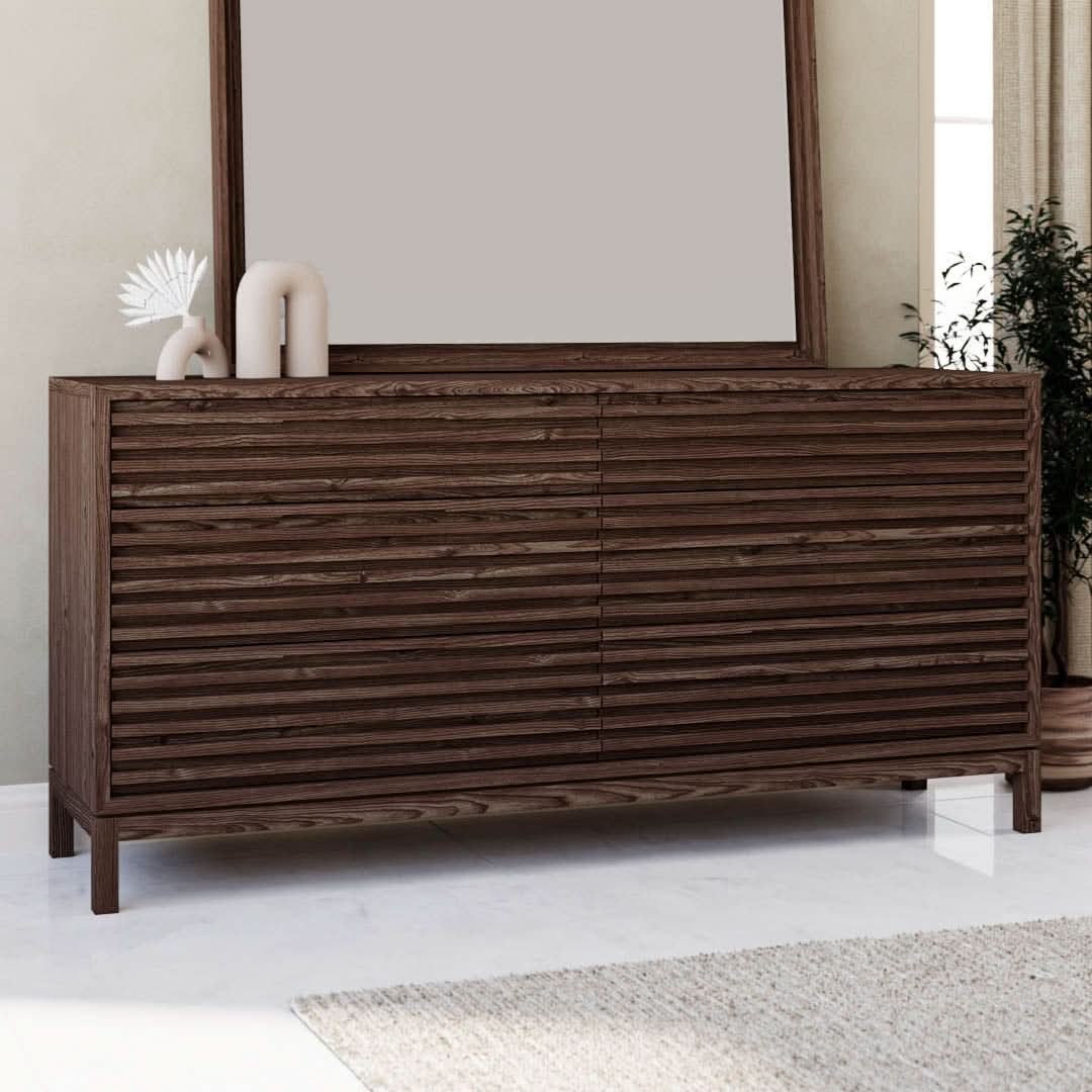 Tanner Dresser - Image 3