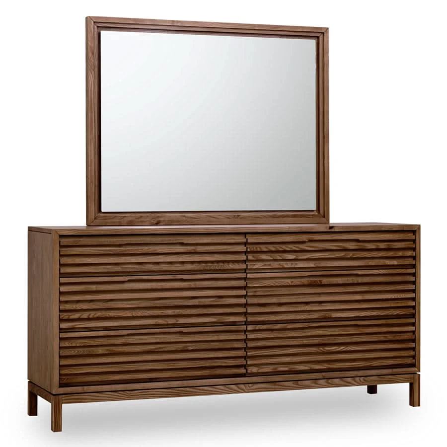 Tanner Dresser - Image 7